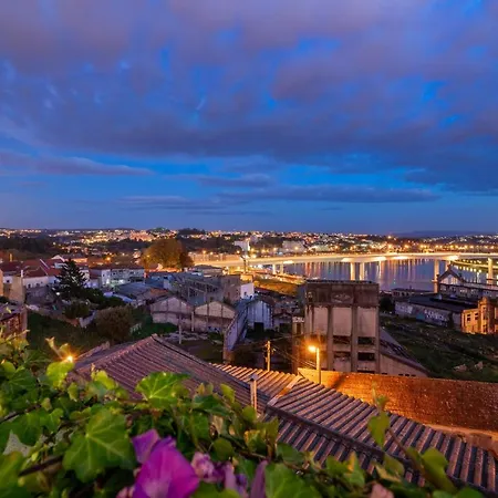 Whome Riverside View Premium W/ Ac & Terrace