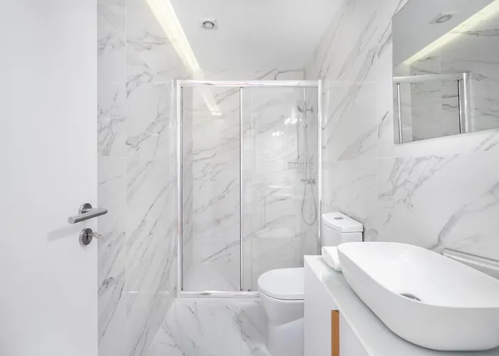 Whome Riverside View Premium W/ Ac & Terrace