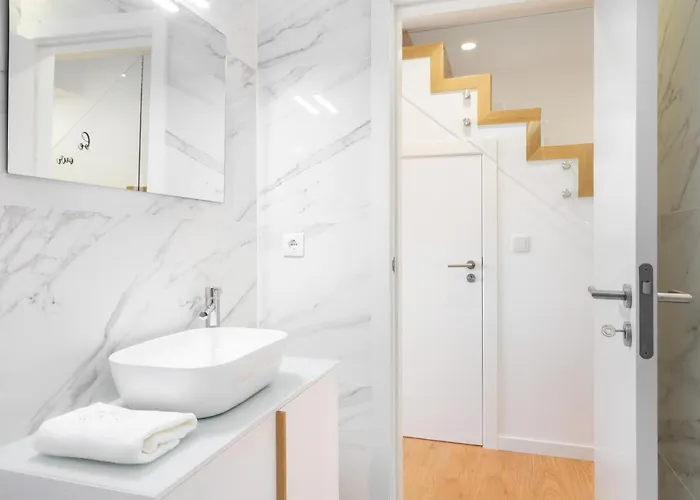 Whome Riverside View Premium W/ Ac & Terrace Porto